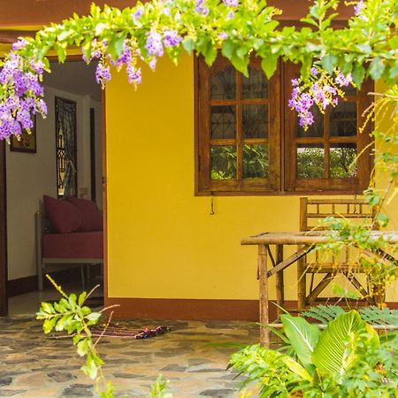 Ban Sabai Sabai Guest House Kanchanaburi Oda fotoğraf