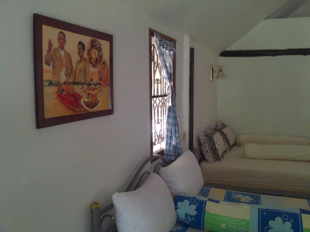 Ban Sabai Sabai Guest House Kanchanaburi Oda fotoğraf